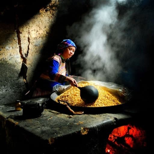 Rượu Na Hang được chưng cất kỳ công - Đậm đà hương vị miền Bắc