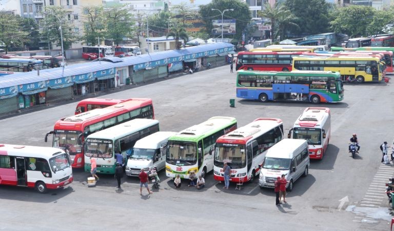 Xe khách Quảng Ninh Tuyên Quang