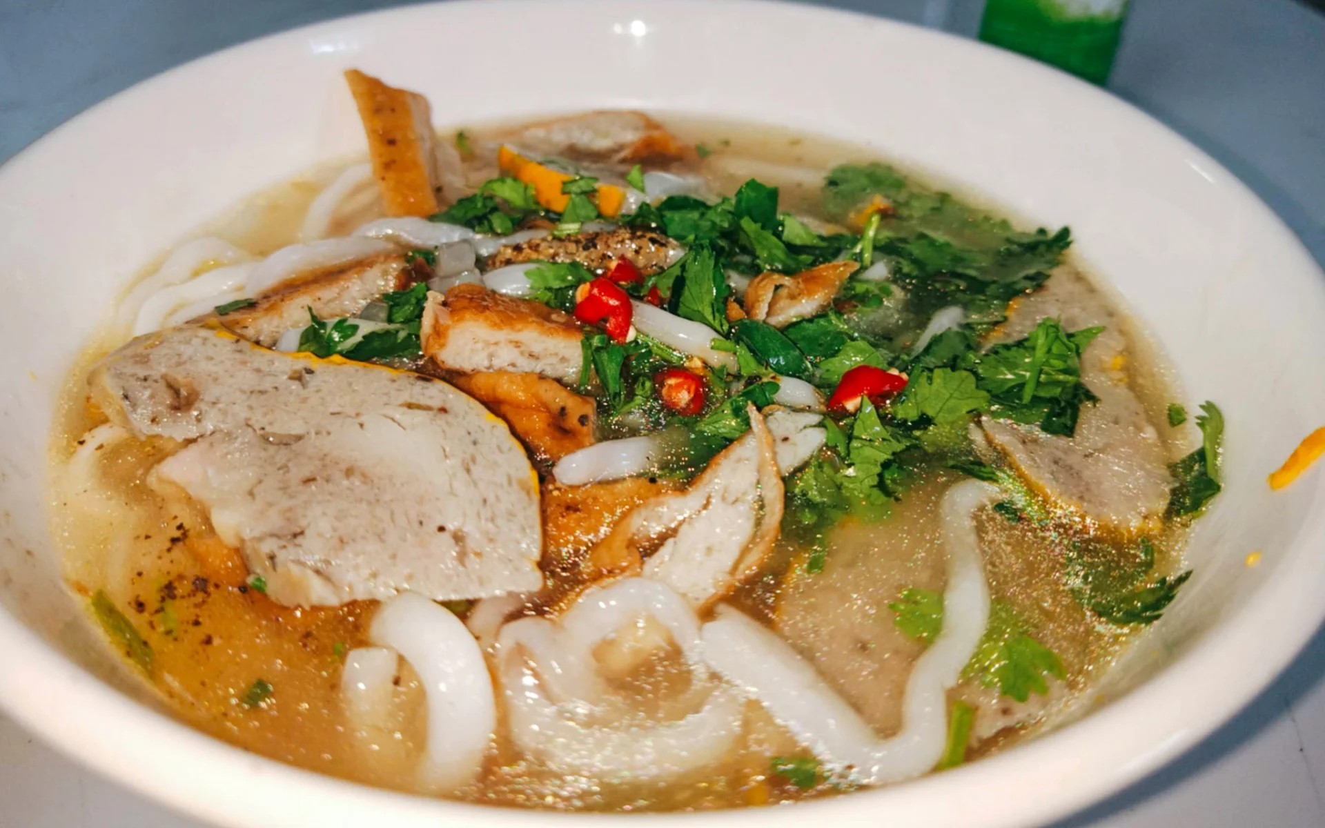 bánh canh chả cá cô ba
