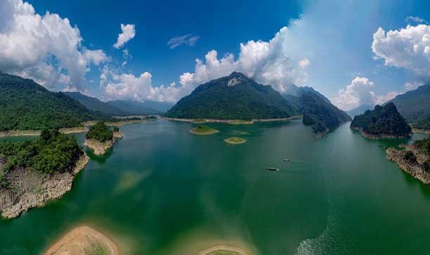 Cảnh quan thiên nhiên hùng vĩ của Tuyên Quang.