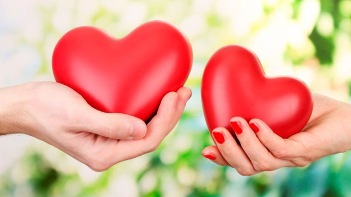 Hình ảnh minh họa một người đang suy nghĩ về việc sử dụng từ ngữ